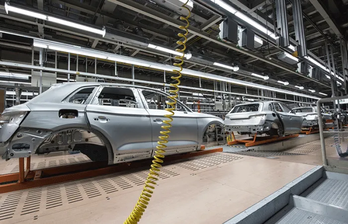 production automobile sous traitance
